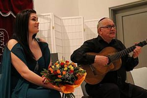 Konzert Anna Thoma und Didij Podzsus